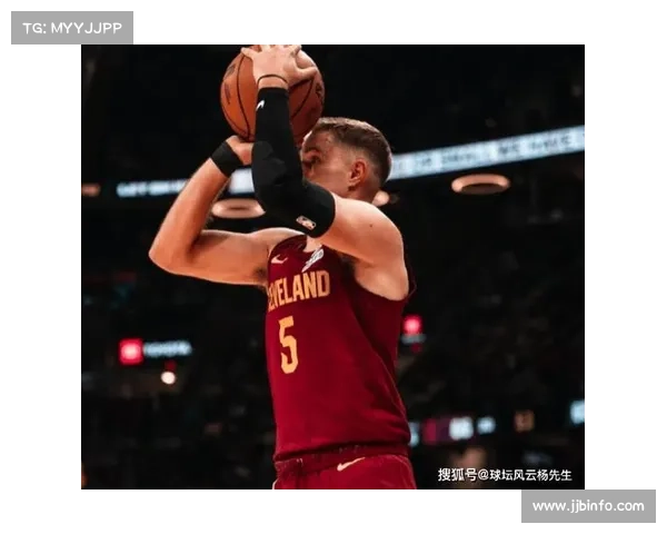 骑士米切尔19分难救主，雷霆多点开花巩固榜首地位